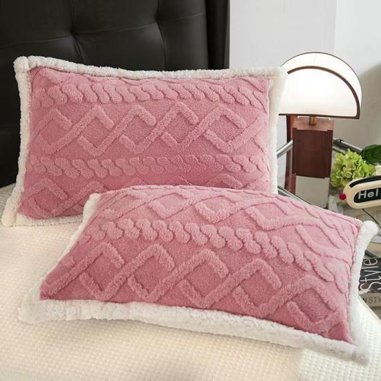 Cozy Double-Sided Fuzzy Pillow Cover for Winter - Soft and Warm Bedroom Decor