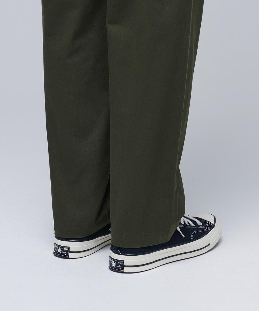 MUSINSA STANDARD One-Pleat Regular Fit Chino Pants [Khaki]