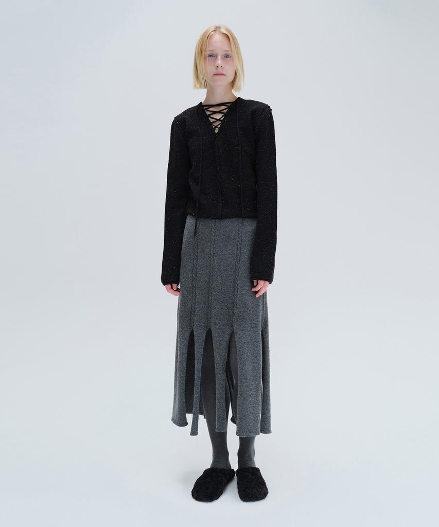 Daiaegeuneol V Neck Lace Up Knit (Black)