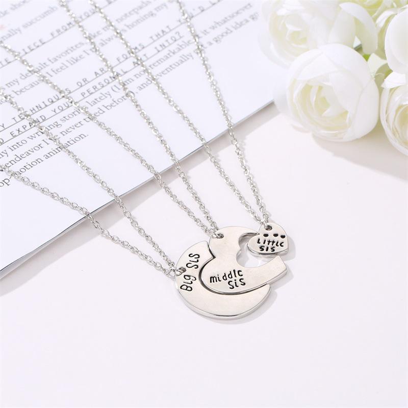Family Moon & Heart Pendant Love Necklace Set