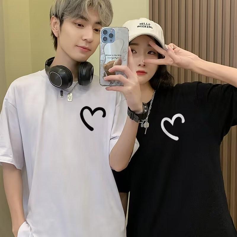 Couple Tshirt Oversized Loose Fashion Heart-shaped Graffiti Print Shirt Short Sleeve T-Shirt Men Tops Trendy Student Summer Clothes Casual Men Tshirt