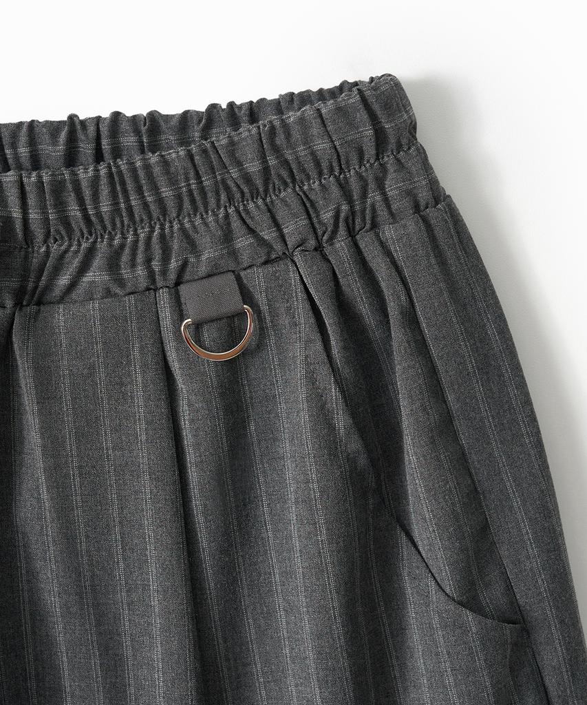 TRIP LE SENS Light Stripe Easy Elastic Half Pants_Gray