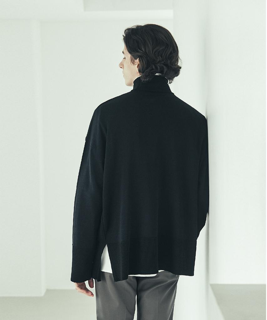 Keomeonseutaendadeu Cutout Turtleneck Knit [Black]