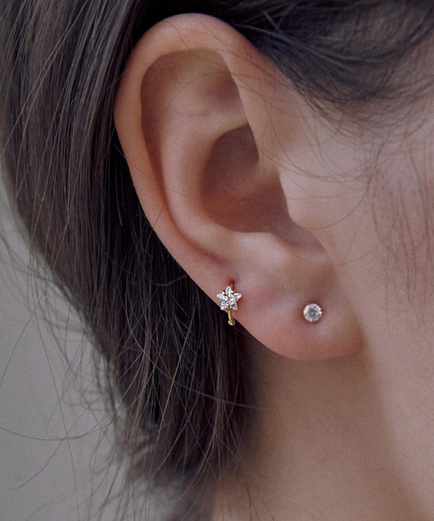 Akarki 14K Stella Ring Piercing