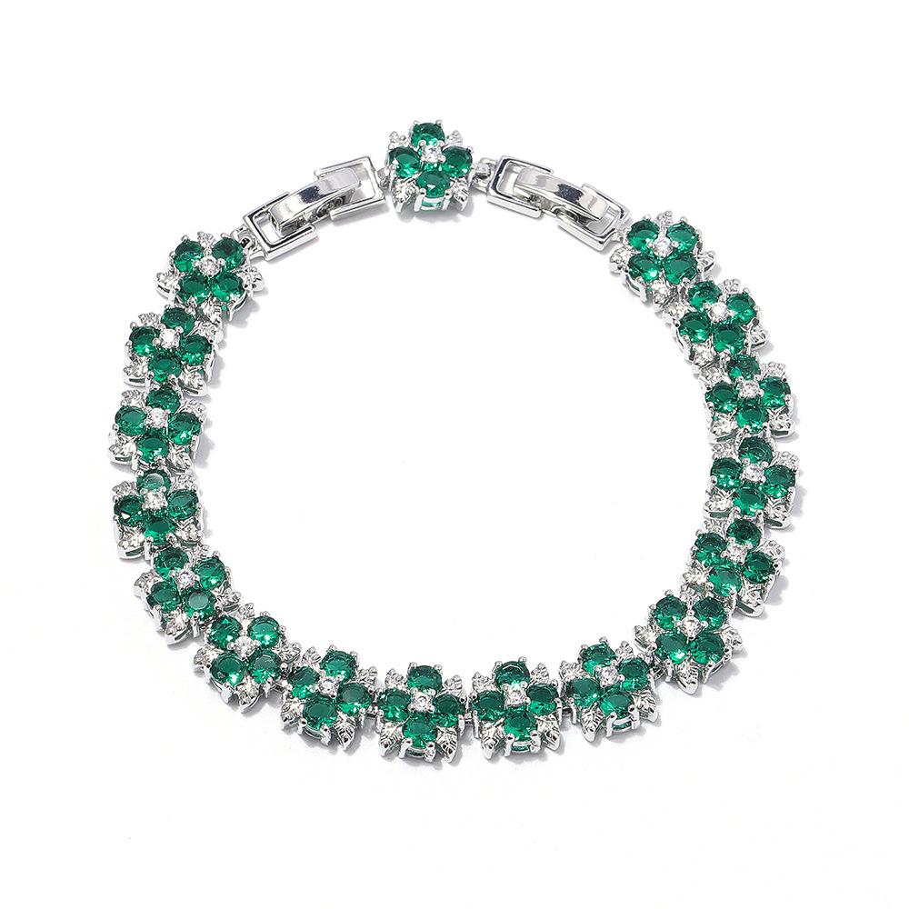 The Cross Plum Blossom Zircon Bracelet Does Not Fade, And The Multi-Color Jewelry Full Of Diamonds Is Optional.