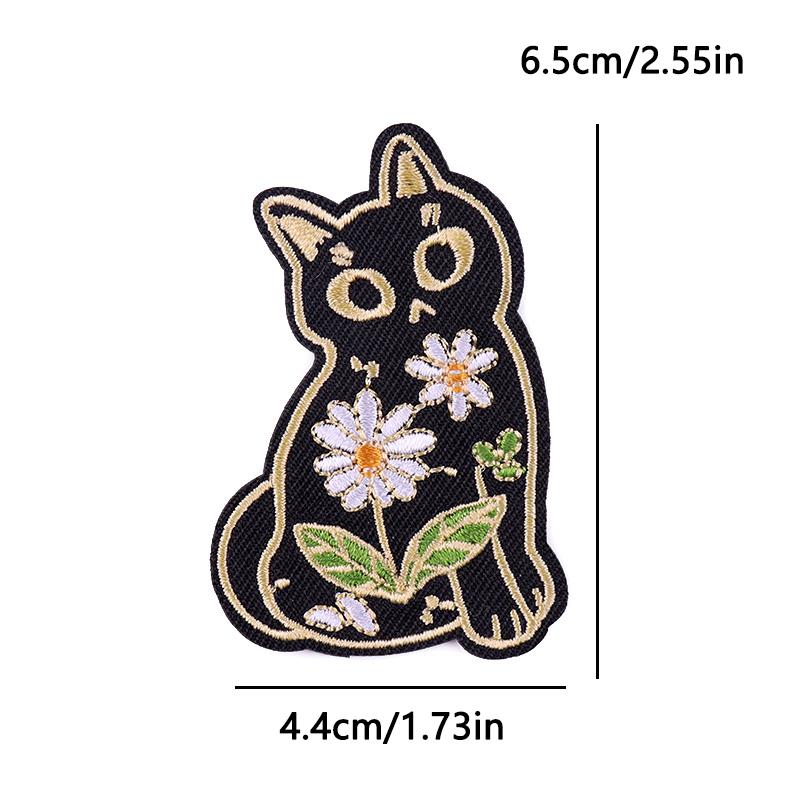 Iron On Embroidered Patch Outdoor Adventure Design Cosmic Mushroom Astronaut For Denim Jacket Hat Bag DIY Customize Decoration