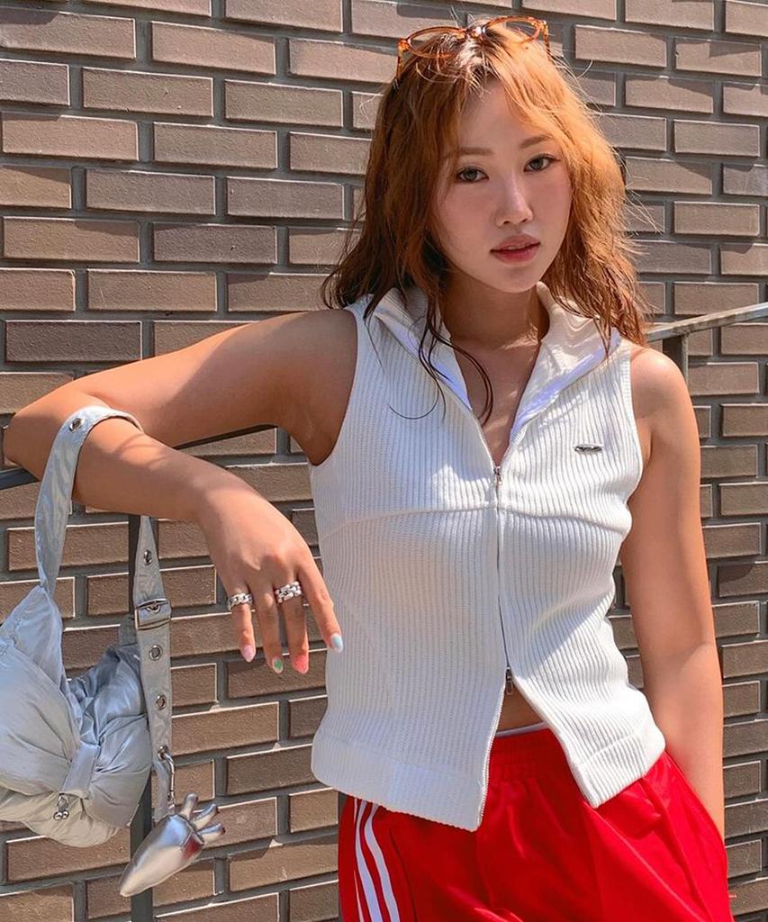 Fdr Law Guage Rib Zip Up Sleeveless Cream