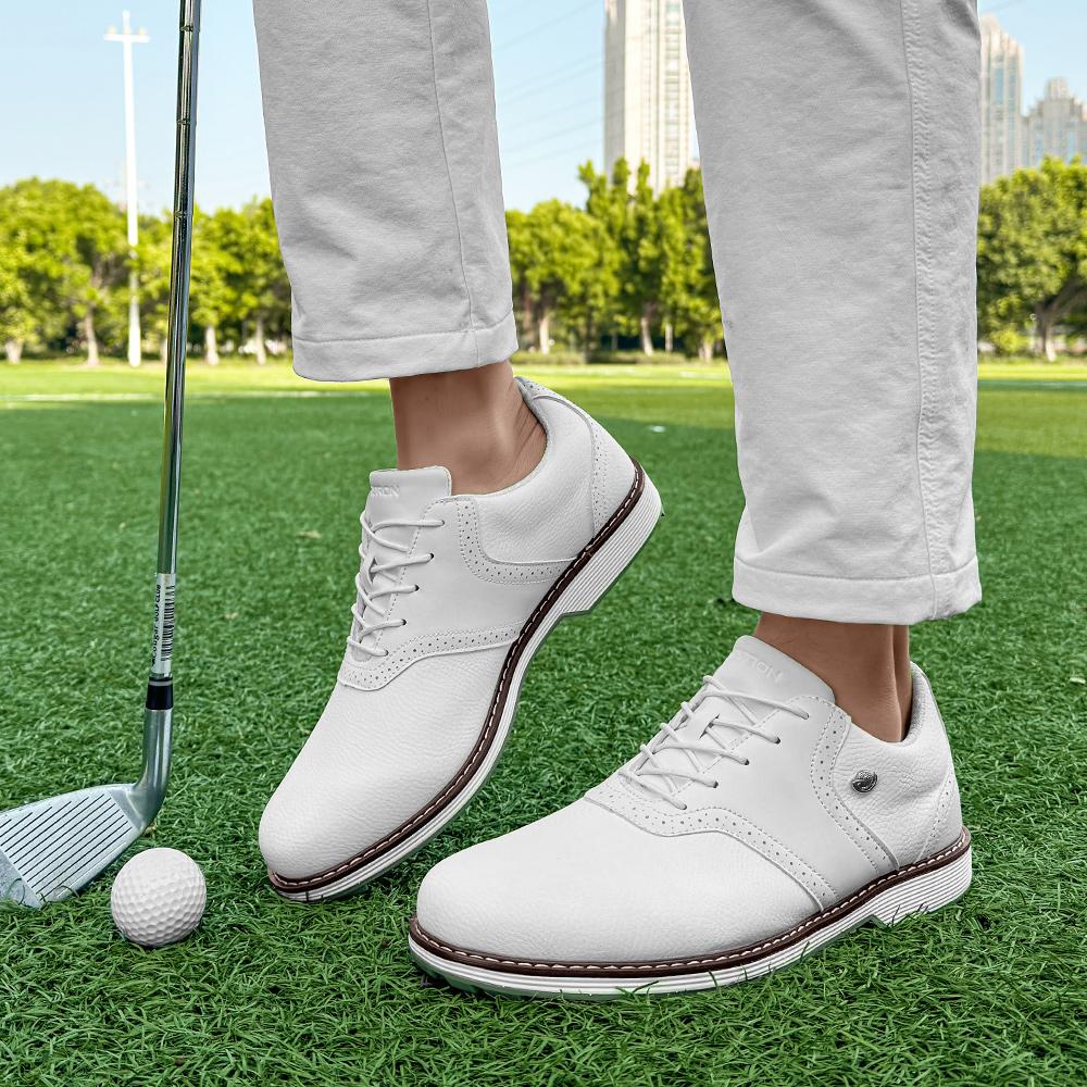 2026 Nouvelles Chaussures de Golf pour Homme Mode Classique Loisir Antidérapantes Chaussures de Marche Grandes Outdoor Herbe Entraînement Chaussures de Course 39-49