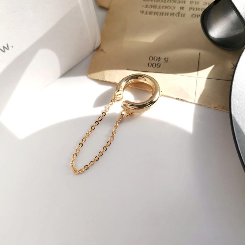 LATS Simple Punk Chain Ear Cuff for Women Clip on Earrings Gold Ear Cuff Non-Piercing Earring Trendy Jewelry Gift