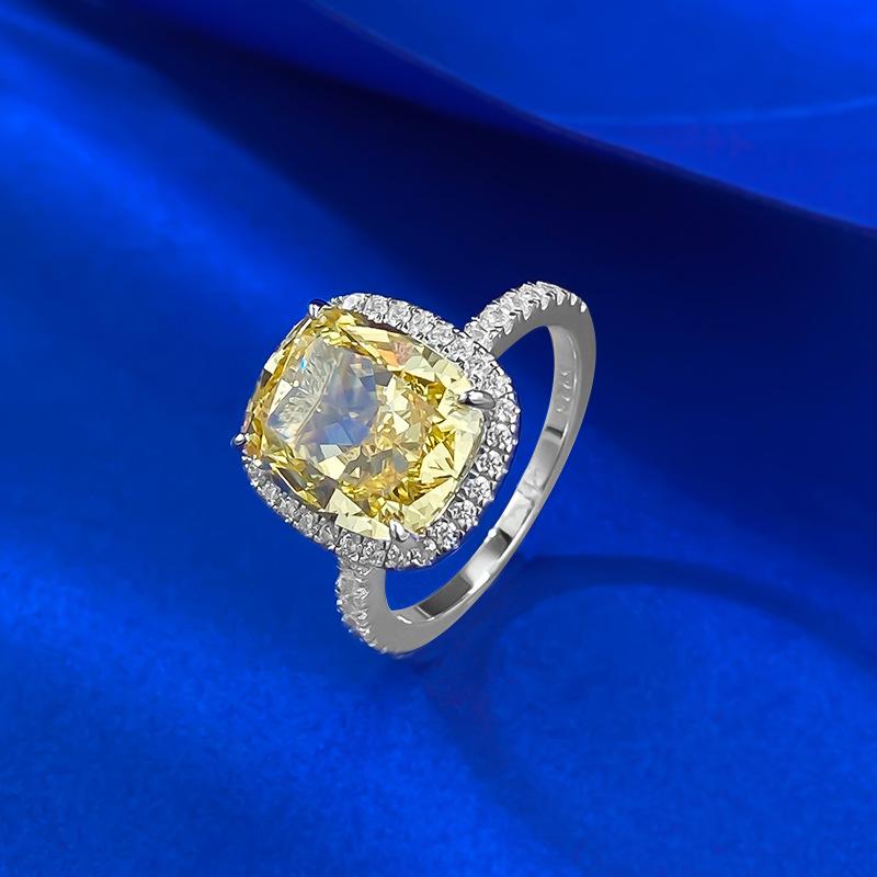 Europese-Amerikaanse Stijl Hoge Koolstof S925 Zilveren Ring met Gele Diamant IJsvlok Ontwerp