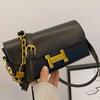  Retro Style Women's Small Crossbody Bag Fashionable PU Leather Chain Shoulder Bag for Daily Use