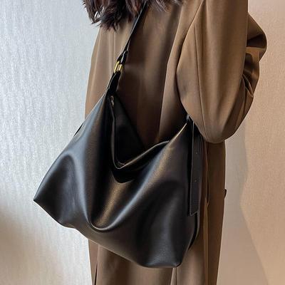 2025 Women's Retro Fashion Large-Capacity Crossbody Shoulder Tote Bag