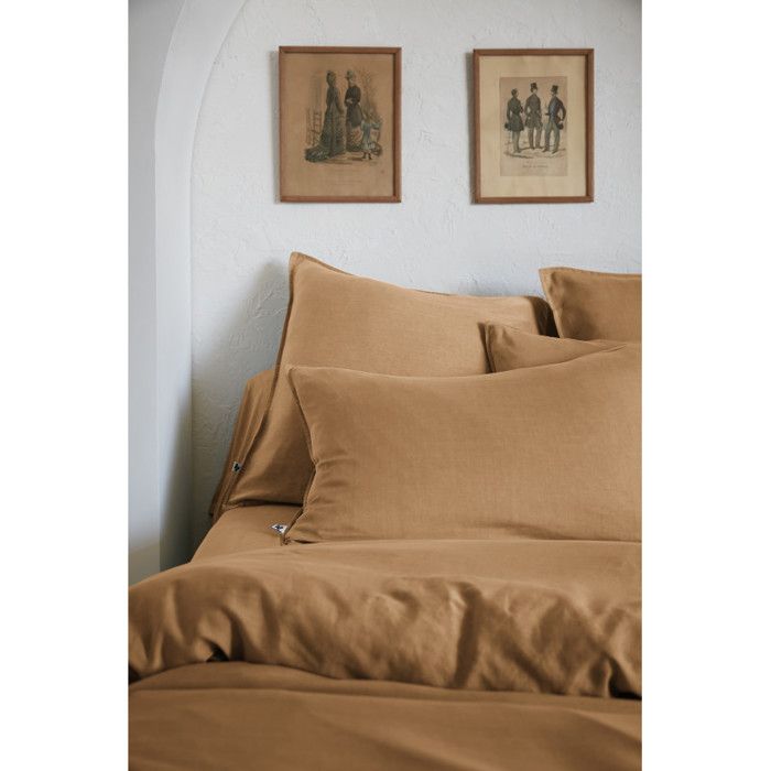 Taie d'oreiller "Lysandre" toutes dimensions "Lyocel" L'effet Papillon - 63x63 - Lysandre Camel