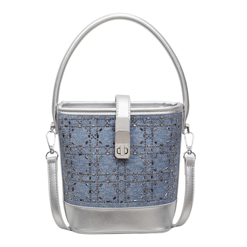 Strukturierte Bucket Bag Neue Damenhandtasche für Frühling und Sommer Mode-Spleiß-Umhängetasche Pendler-Messenger-Tasche