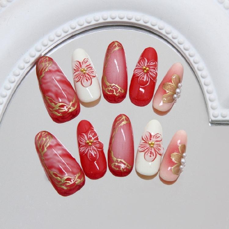 30PCS Press on Type Artificial Nail With Gold Accents And Apricot Translucent Effect Home Manicure or Salon Use
