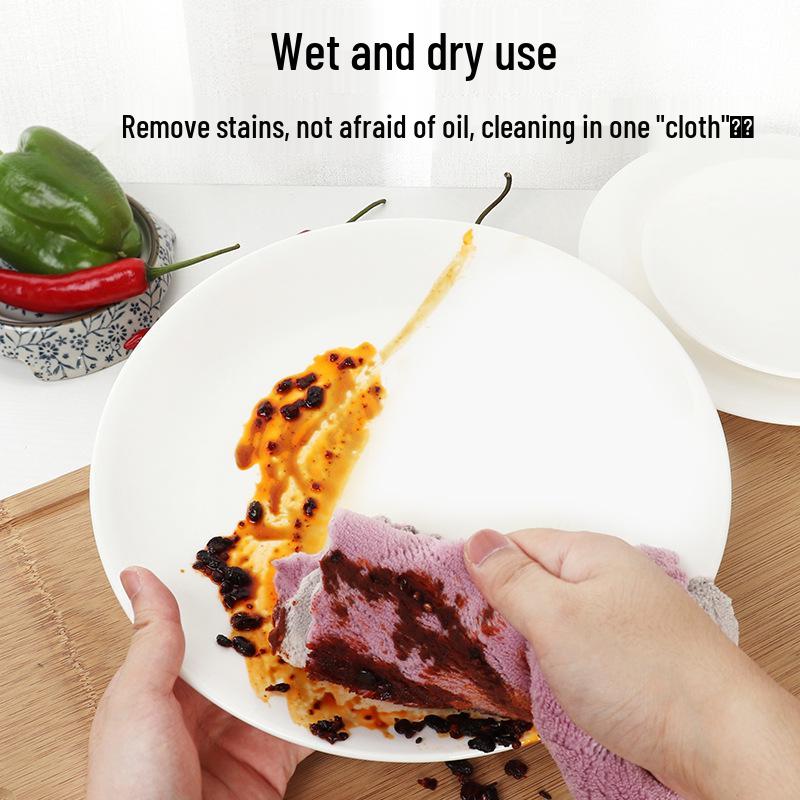 Oil-Repellent Double-Sided Coral Fleece Dishcloth, Easy-Clean & Absorbent Scouring Pad for Kitchen.