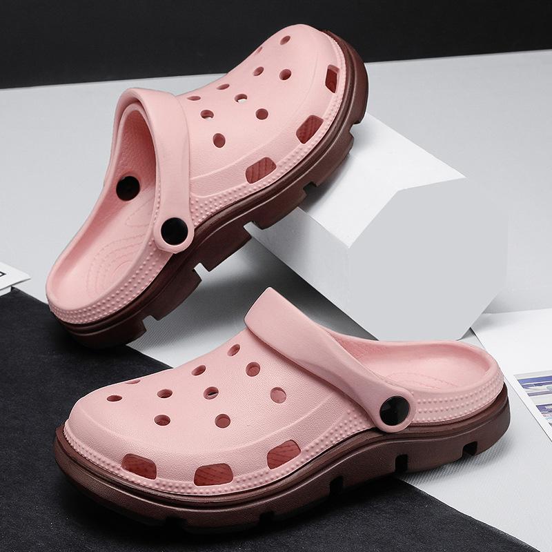 Couples Beach Hole Shoes Men's Women Clogs Lightweight Outdoor Antiskid Slippers Soft Sole EVA Slippers Street Sandals Footwear