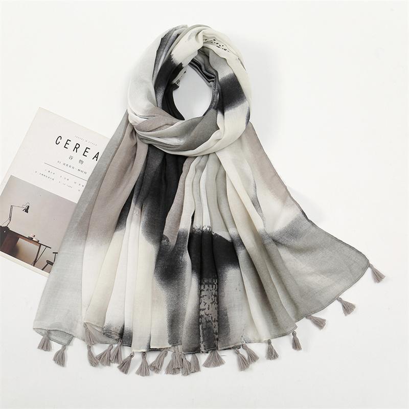 Autumn Viscose Cotton Scarf Women Lovely Floral Shawls Wraps Lady Thin Scarves Fashion Tassels Pashmina Quality Foulard New