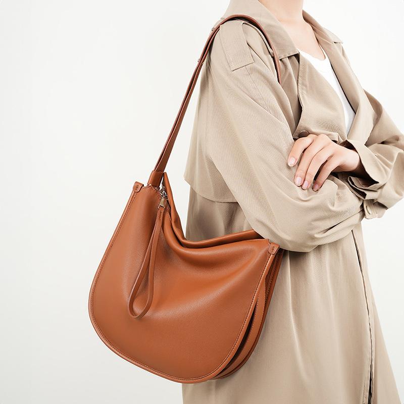 Lazy Style 2026 New Minimalist Comfortable Soft Leather Tote Bag Cowhide Commuting Large Capacity Single Shoulder Crossbody