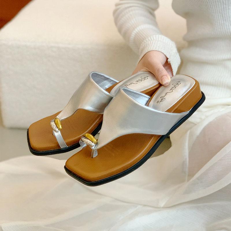 Fashion New In Summer Beach Slides Ladies Low Heel Wedges Slippers Shoes Fashion Women Wedges Slippers Sandals Shoes Female Flip Flops