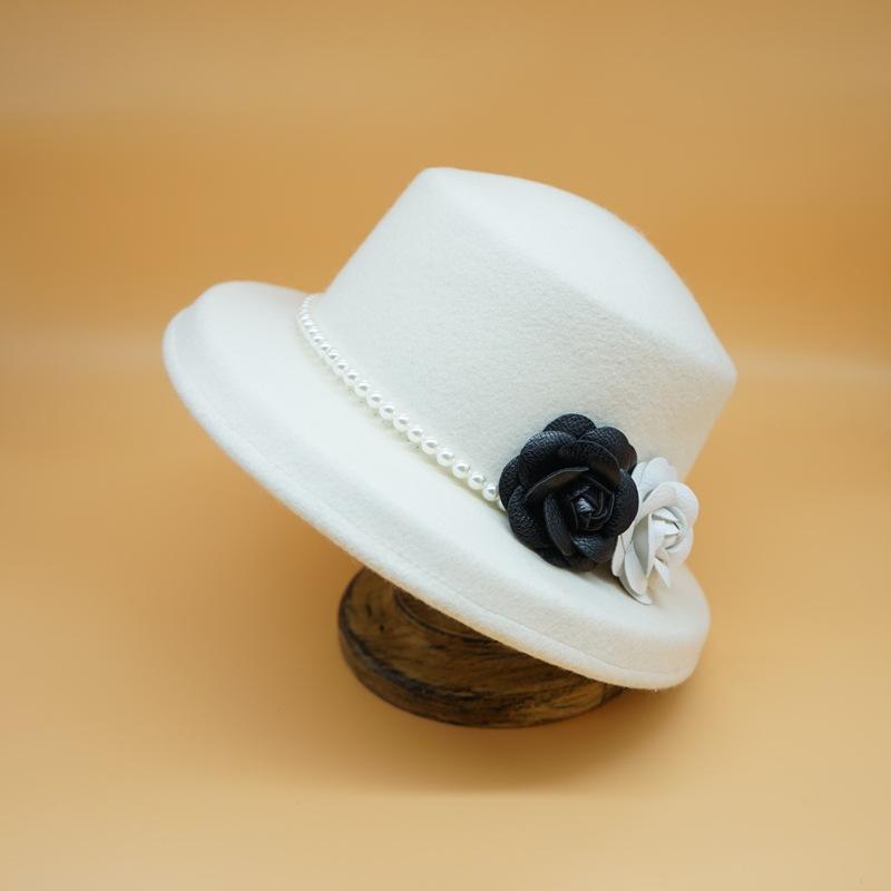 Black And White Camellia Pearl Elegant Celebrity Hepburn Bell Top Hat Women'S Wool Felt Fisherman Basin Hat Retro