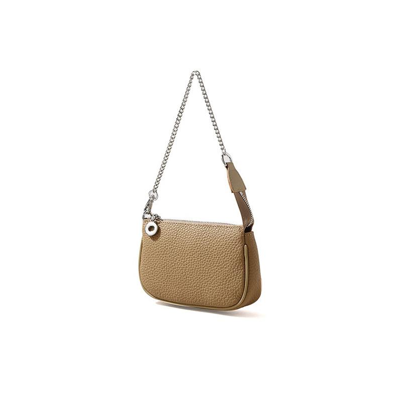 Nischen-Lederhandtasche Frühling Metallketten-Design Tasche Damen Einfache Pendeltasche Vielseitige Unterarmtasche
