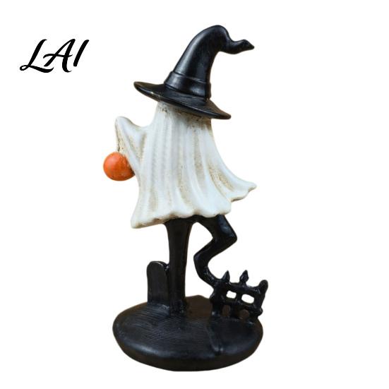 Hand Painted Resin Ghost Decor Halloween Figurine Vintage Cute Holding Creative Gift Souvenir Pumpkin Lantern Statue for Indoor Home Table Figurine