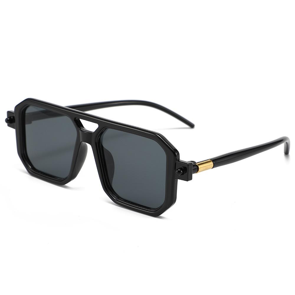 Mode Klassiske Firkantede Solbriller UV400 til Kvinder Mænd Nitte Rektangulære Skygger Solbriller Oculos De Sol