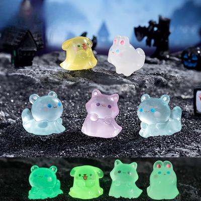 Micro Landscape Cartoon Cute Glow-in-the-dark Rabbit Kitten Dog Animal Ghost Resin Tabletop Decoration Accessories
