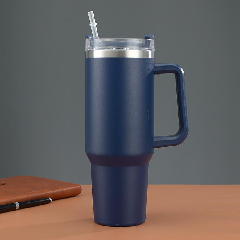 New 40Oz With Handle Stainless Steel Travel Cup Outdoor Car Handle Cup With Straw Car Heat Preservation Cold Insulation