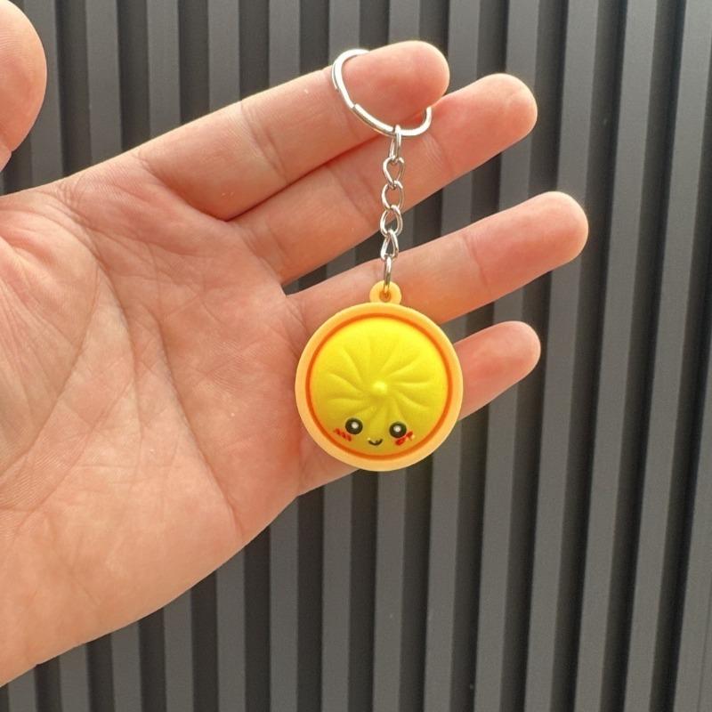 Adorable Dumpling Keychain (Single Piece), Sweet Gift for Him/Her, Perfect for Classroom Rewards & Party Favor Bags