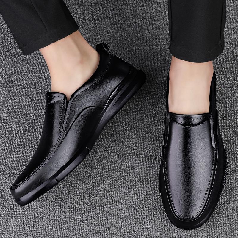 Echtes Leder Herren handgefertigte Freizeitschuhe Luxusmarke atmungsaktive Herrenschuhe Slip-on italienische Fahrschuhe