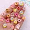 50 Stuks Kleurrijke Hars Mini Geschilderde Kaas Hart Ster Chocolade Donut Nagellak Platte Achterkant Steen Beeldjes Scrapbook DIY Decor Ambachten