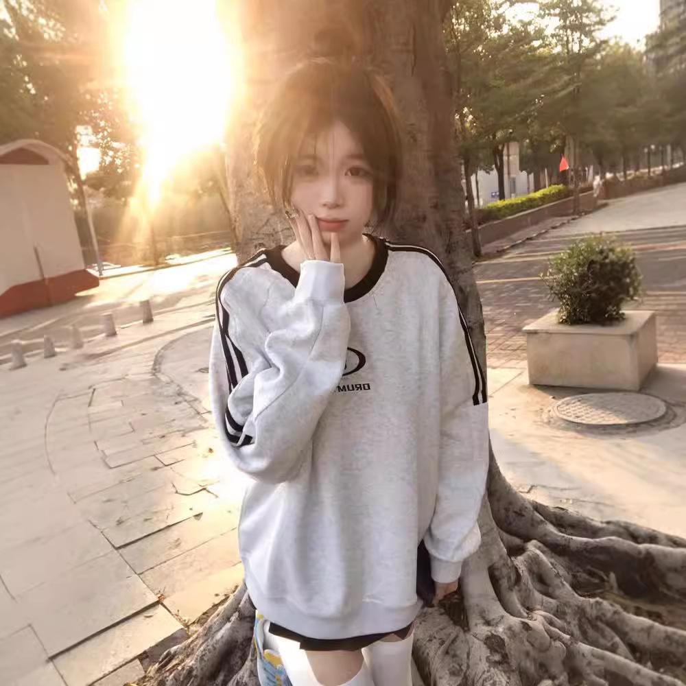 Round Neck Sweatshirt for Women In Autumn and Winter Plus Velvet Loose Lazy Style Sweet Cool Pullover Casual Sweatshirt