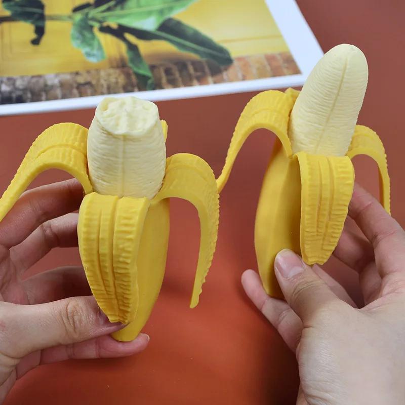 Jouet banane mignon à presser, Jouet anti-stress pour adultes et enfants, Jouet sensoriel doux à montée lente pour soulager l'anxiété, Cadeau de fête et cadeau