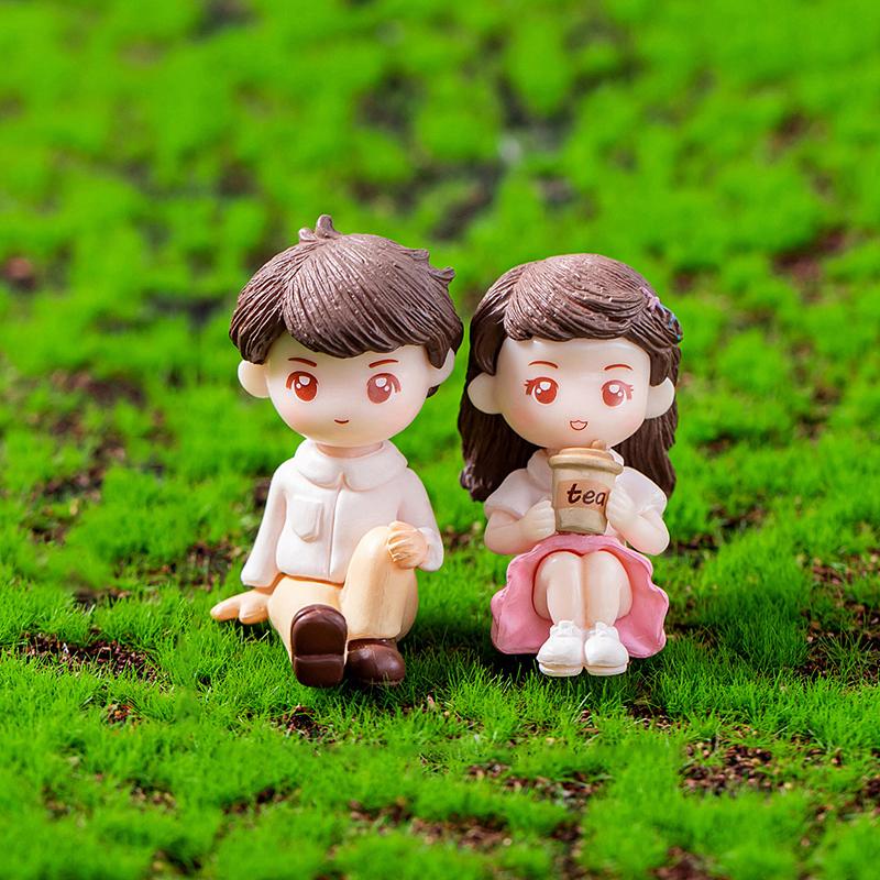 1 paar Mini Paare Figuren Micro Landschaft Diy Miniaturen Kunststoff Handwerk Fee Garten Moos Puppenhaus Terrarium Home Decor