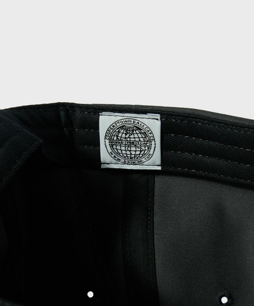 Kupeoseutaunbolkaeb Lap1943_Logo Cap Dark Gray