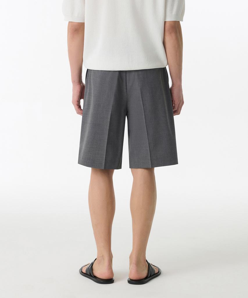 MUSINSA STANDARD Summer Wool Two-Pleat Wide Hidden Elastic Waist Half Slacks [Medium Gray]