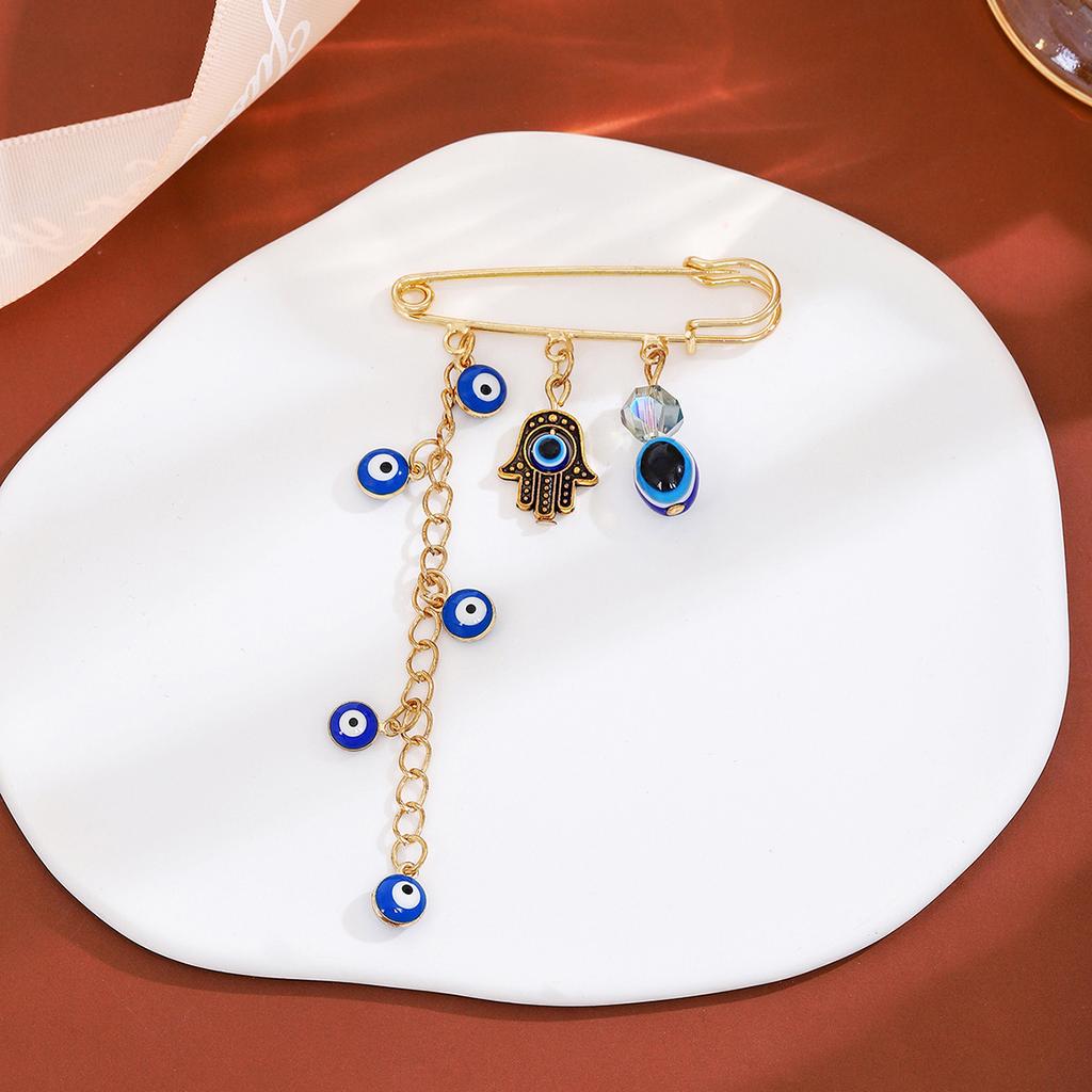 Eyes Waist High-End Blue Sweater Cold Wind Pin, Creative Diamond-Encrusted Devil'S Eye Fringed Brooch