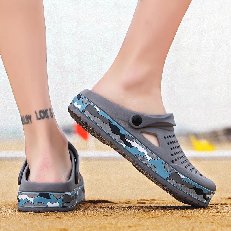 Brand Clogs Men Sandals Casual Shoes EVA Lightweight Sandles Unisex Colorful Shoes for Summer Beach Zapatos Hombre
