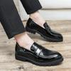 Casual leather shoes high-end thick sole inner height increase glossy retro pointed British style hair stylist