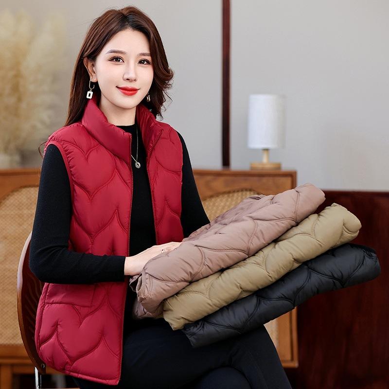 New Down Cotton Vest in Autumn and Winter Mom Plus Size Stand Collar Cotton Waistcoat for Middle-aged and Elderly Women.