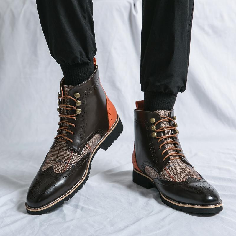 Men Brogues Motorcycle Casual Ankle Boots Plaid Stitching Personality Demi-season Boots Wingtip Dress Formal Leather Tuxedo Wedding Shoes