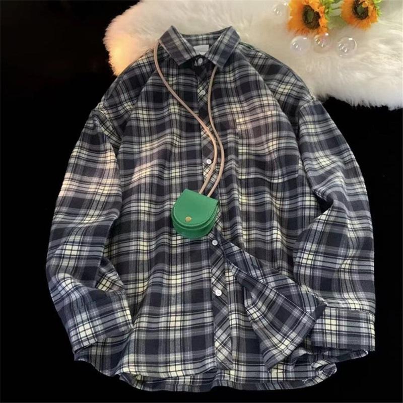 Men's Vintage Plaid Flannel Shirt Oversized Long Sleeve Button Down Shirt Lightweight Casual Top For Daily Wear