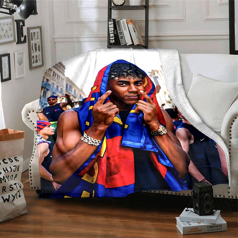 Barcelona Football Fan Printed Flannel Breathable and Warm Blanket, a Stylish Home Gift, Suitable for Home, Office and Bedspread Use. 0710a21