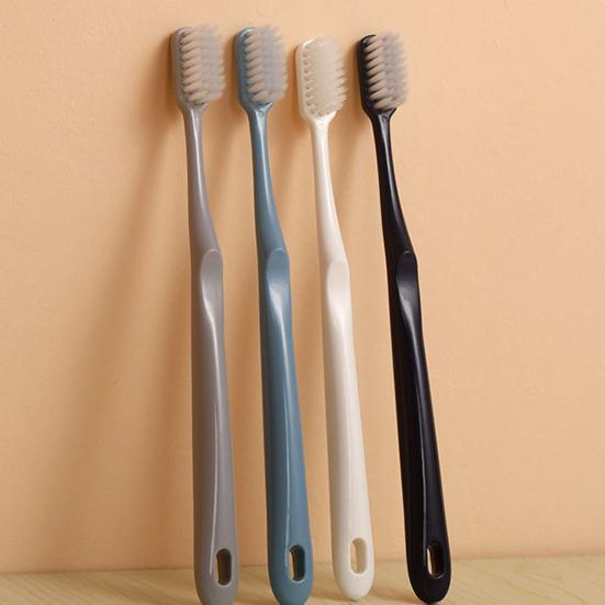4Pcs Soft Toothbrushes Extra Soft Bristles Easy To Hold Comfortable Grip Individual Head Cover Food Grade Dental Care Travel Tooth Brushes