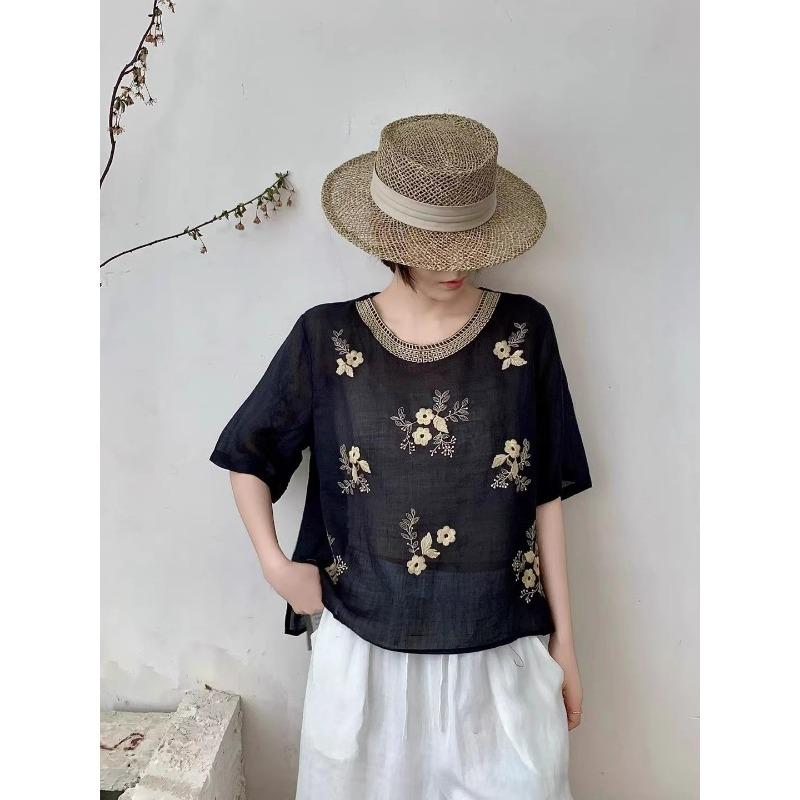 Women Floral Embroidered Round Neck Half Sleeve Linen Cotton Blend Blouse