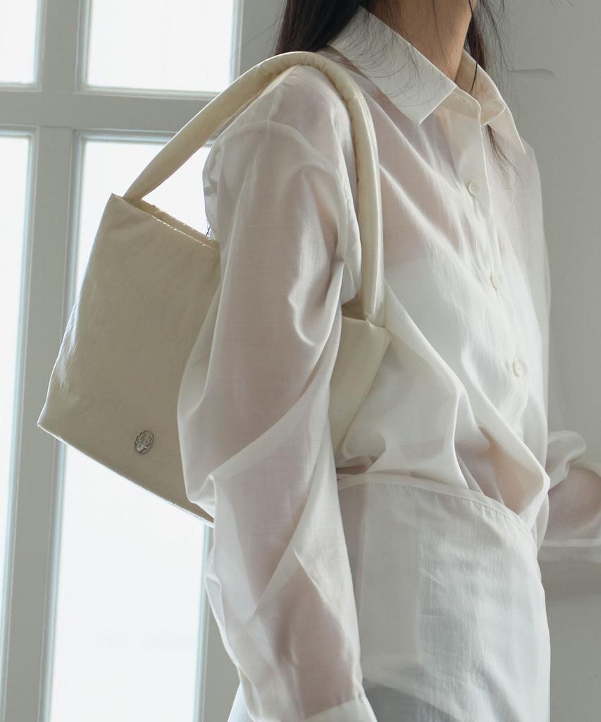 Dearmydeer Dear Symbol Glossy Bag_ Ivory