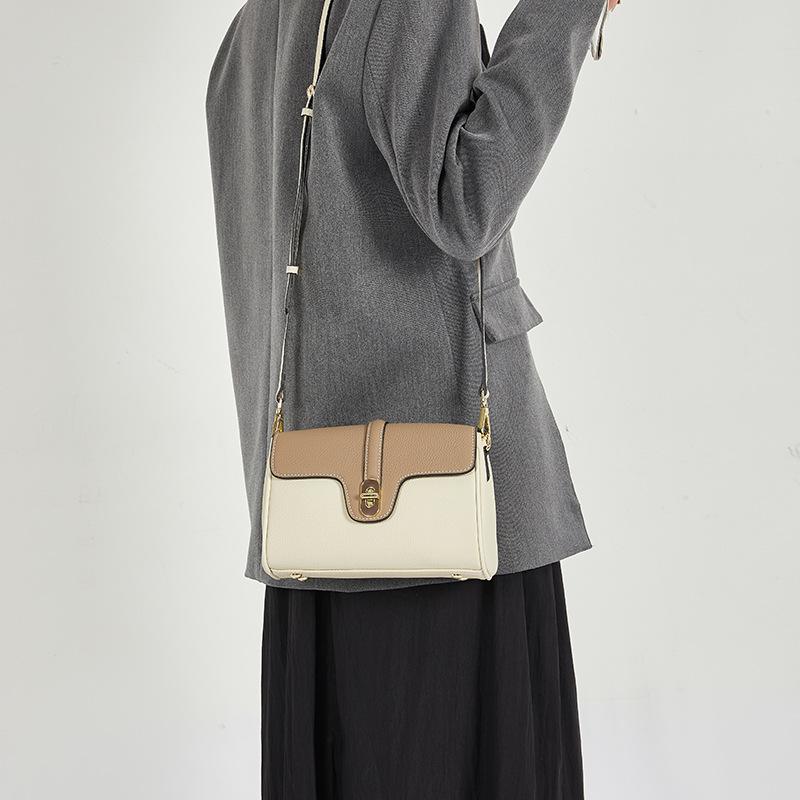 New Genuine Leather Women's Bag with Contrasting Colors, Simple and Versatile Small Square Bag, High-end Single Shoulder Crossbody Bag, Women's Bag