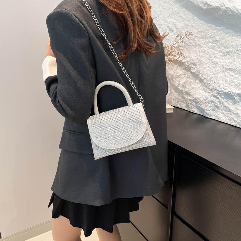 Street Style Pu Rivets Mini Shoulder Bag With Top Flap And Inner Phone Pocket For Daily Use